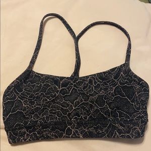 Lululemon sports bra, matching shorts are listed